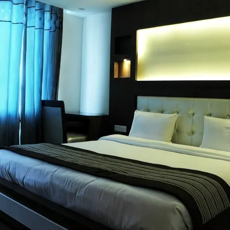 Hotel Opulence