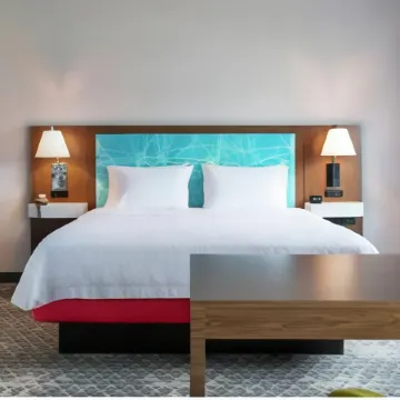 Hampton Inn & Suites by Hilton Marshfield