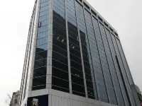 FX Hotel (Taipei Nanjing East Road) Отели рядом с достопримечательностью «Торговый центр Syntrend»
