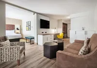 DoubleTree by Hilton Monroe Township Cranbury Hotels in Monroe Township