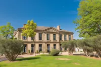 Domaine d'Auriac - Relais & Châteaux فنادق في كاركاسون