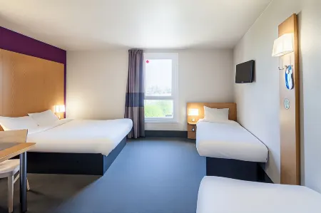 B&B Hôtel Clermont Ferrand Nord Riom