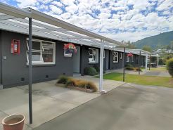 AAA Marlin Motel