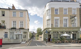 Bijou Studio in Historic Primrose Hill Terrace