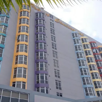 Hotel Grand Continental Kuala Terengganu Отели рядом с достопримечательностью «Мечеть Абидин»
