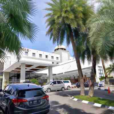 Hermes Palace Hotel Banda Aceh Hotel Exterior