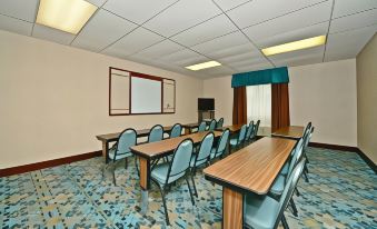 Comfort Inn & Suites Butler