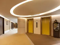 CHECK inn Select Taipei Nangang - ที่มีที่จอดรถ