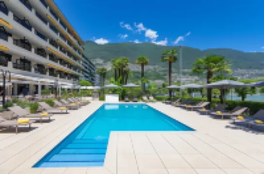 โรงแรม H4 อาร์เคเดีย โลการ์โน