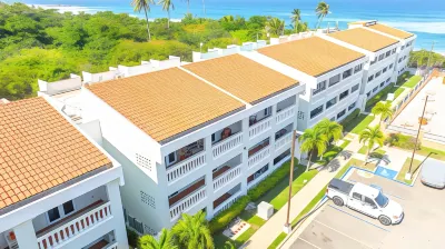 Golden Dream Studio 306 B Hotels near Parque Carlos Martínez Arenales