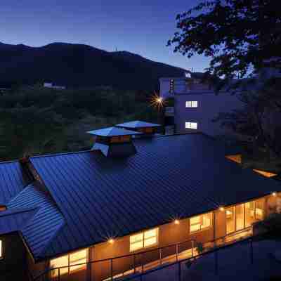 七重八重 Hotel Exterior