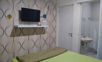 Budget Guest House Tunas Mandiri Jaya