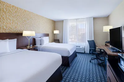 Fairfield Inn & Suites Detroit Lakes Các khách sạn ở Dunn Township