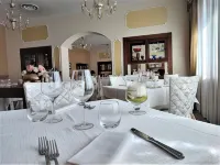 Hotel Poppi Các khách sạn ở Mira