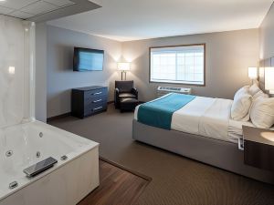 Paynesville Inn & Suites