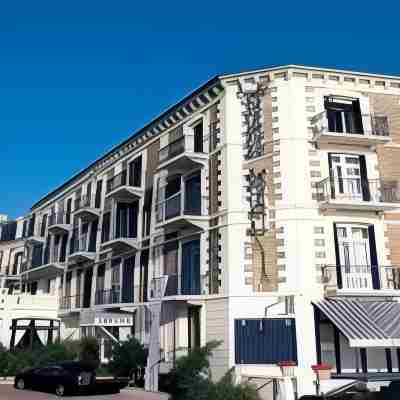 Hotel Barriere le Grand Hotel Dinard Hotel Exterior