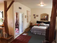 Aloha Crater Lodge Các khách sạn ở Volcano
