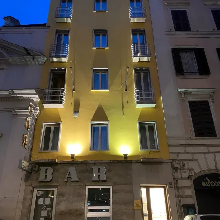 Hotel Cinquantatre Отели рядом с достопримечательностью «Виа Венето»