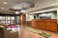 Hampton Inn & Suites Manchester-Bedford Hotels in Merrimack