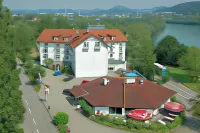 Tiptop Hotel am Hochrhein فنادق في Laufenburg