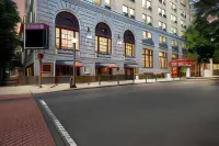 Genetti Hotel, SureStay Collection by Best Western Hotels near Millionaires' Row