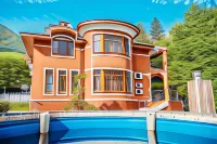 Alm House (Алм)