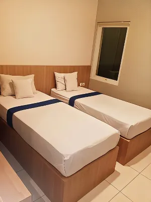 Login Hotel by Rainbow House Hotels in Petompon