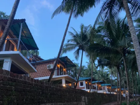 Atmani Waterfront Resort Hotels near Agonda
