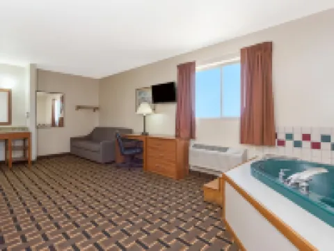 Days Inn by Wyndham Paxton Hotels in Keith County