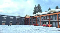 Alpine Inn & Suites Hotels in Revelstoke
