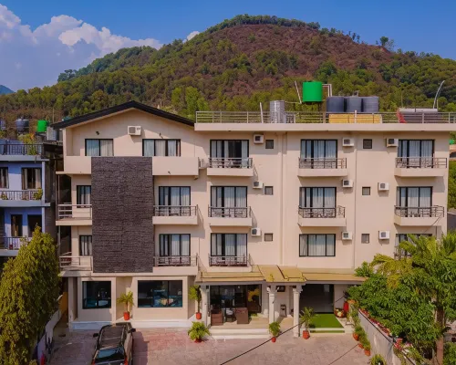 Hotel Pokhara Village & SPA Hotels in Kaski