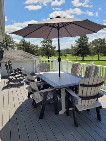 Holiday Getaway: Celebrate Dec. in Geneva & Canandaigua from Sunset Hour Cottage