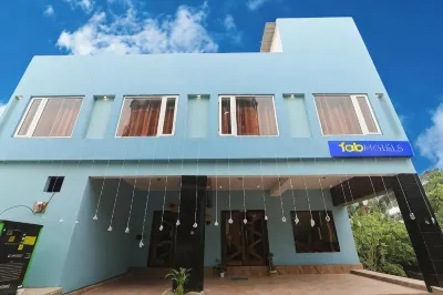 FabHotel藍方舟 鄰近Ambedkar Park (ambedkar nagar shivpura Banthara 226401)的酒店