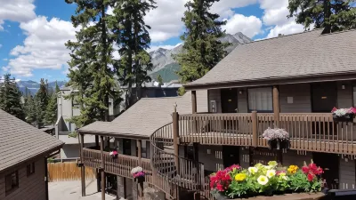Banff International Hostel Hoteles en Banff