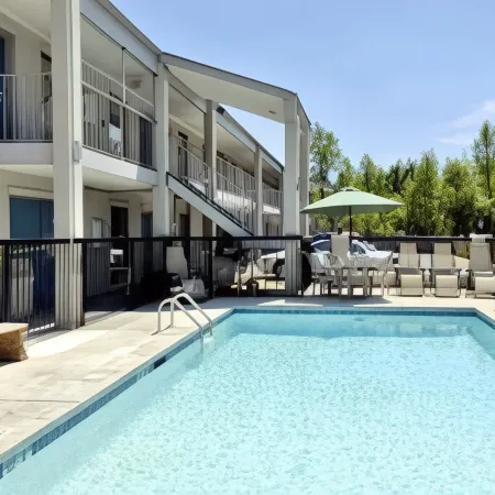 Days Inn by Wyndham Augusta/Fort Eisenhower