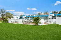 Super 8 by Wyndham Portsmouth - Norfolk Hotels in 