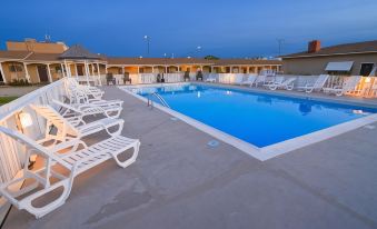 Outer Banks Motor Lodge