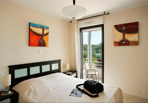 Vacancéole - Résidence Carré Marine Hotels in Mandelieu La Napoule