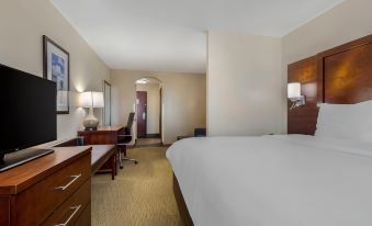 Comfort Suites