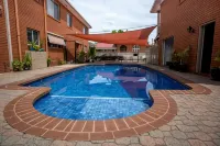 Meramie Motor Inn - Pet friendly