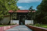 Farm Stay Resort - Shamirpet, Hyderabad Hotel a Medak