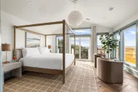 Regatta Inn - Adults Only