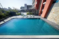 Best Western Plus Kathmandu - Pools