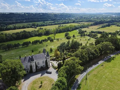 Château Haute Roche Hotels in Le Cellier