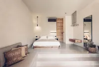 Monastery Estate Retreat - Balkon