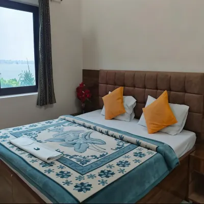 Sri Yoga Mandir Hotels near Assi Ghat Varanasi