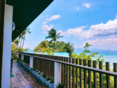 Orange Pearl Beach Resort Hotels in EL Nido