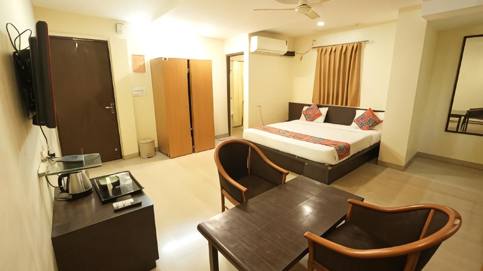Hotel Aagam Executive