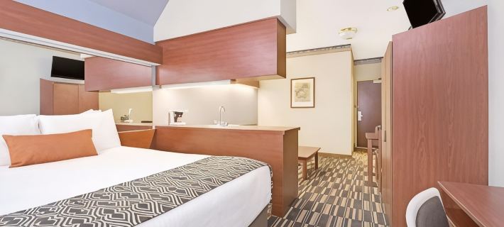 Microtel Inn & Suites by Wyndham Urbandale/Des Moines Hotels in Polk County