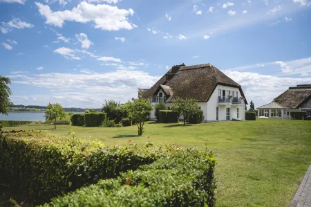 Balmer See – Hotel•Golf•Spa